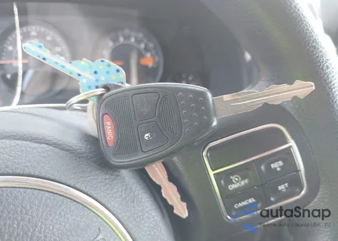 2016 Jeep Compass Sport из США, поврежденный, VIN 1C4NJDBB1GD662780